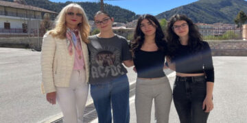 Το 2ο βραβείο στο Διεθνή Μαθητικό Διαγωνισμό “Κύπρος, Ελλάδα, Ομογένεια: Εκπαιδευτικές Γέφυρες” απέσπασε το ΓΕΛ Σερβίων