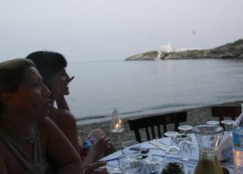 Το National Geographic αποθεώνει ελληνικό νησί - "Να μαγειρέψουν σαν Έλληνες", παροτρύνει