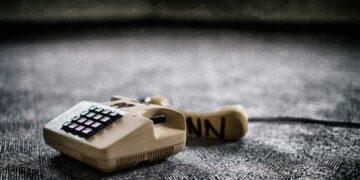 Βόλος: Το "μάστορά τους" βρήκαν 3 επιτήδειοι όταν προσπάθησαν να εξαπατήσουν μια ατρόμητη γιαγιά