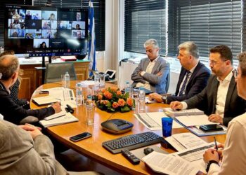 Τηλεδιάσκεψη Αυγενάκη με τους Περιφερειάρχες για τα Διαχειριστικά Σχέδια Βόσκησης