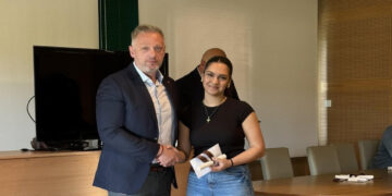 Τα παιδιά αστυνομικών που κατάφεραν να εισαχθούν στα Ανώτερα Εκπαιδευτικά ιδρύματα της χώρας τίμησε η ένωση αστυνομικών υπαλλήλων Κοζάνης