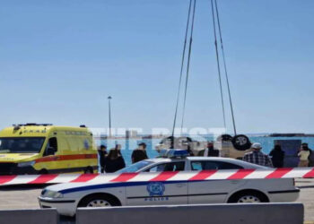 Πάτρα: Νεκρή γυναίκα οδηγός του αυτοκινήτου που «βούτηξε» στη θάλασσα