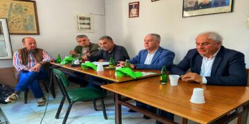 Αγρότες ενημερώθηκαν στο Μανιάκι του Δήμου Αμυνταίου για τη διαχείριση άδειων συσκευασιών φυτοφαρμάκων