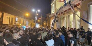 “Ασπρόμαυρη” η Κοζάνη και τρελά πανηγύρια για τον ΠΑΟΚ