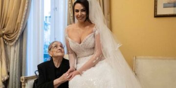 «Στην κυρία Βασιλική…» – Γράφει η Βάλια Παπαδημητρίου-Λοΐζου