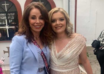 Παρουσία 4 υποψ. Ευρωβουλευτών η Πρόεδρος της  ΔΕΕΠ Κοζάνης βάφτισε την κόρη της