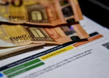 Εκτίναξη στα πράσινα τιμολόγια με αυξήσεις έως και 35% σε σχέση με τις τρέχουσες τιμές δείχνουν τα μέχρι τώρα δεδομένα για τον επόμενο μήνα