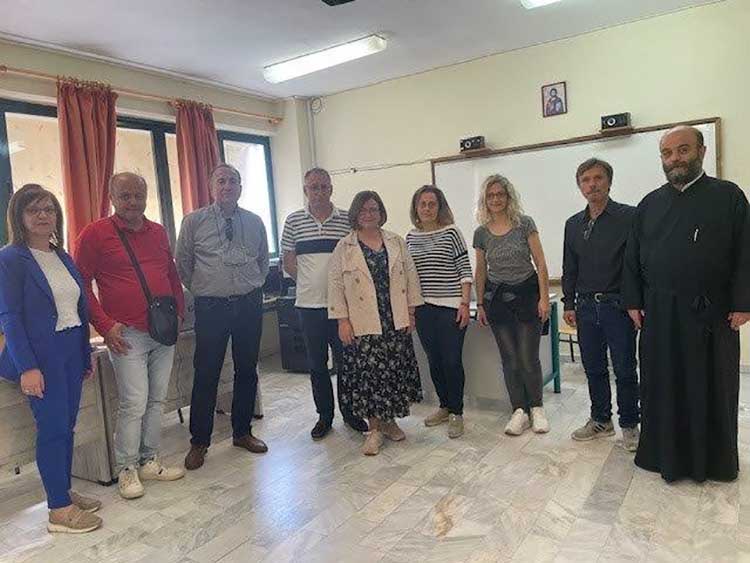 Επίσκεψη της αναπληρώτριας Περιφερειακής Διευθύντριας Εκπαίδευσης Δυτικής Μακεδονίας σε Εξεταστικά Κέντρα Κοζάνης για τις Πανελλαδικές Εξετάσεις
