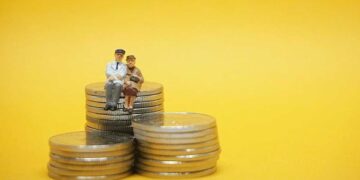 Ερχονται κύματα μαζικής εξόδου για συνταξιοδότηση - Τί μέλλει γενέσθαι;