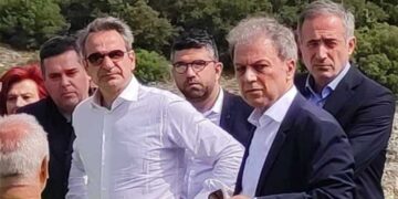 Ανάρτηση Γκοβεδάρου στο facebook για την σημερινή επίσκεψη του Πρωθυπουργού στη Γέφυρα Σερβίων – Όσα (δεν) είπε στον Κ. Μητσοτάκη