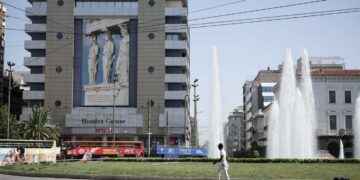 Καύσωνας: Αλλάζει ο καιρός από την Κυριακή – Ποιες περιοχές θα «καούν»