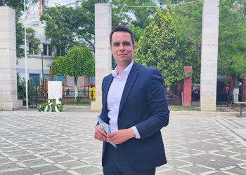 Στην Πτολεμαΐδα βρέθηκε ο υποψήφιος της Ελληνικής Λύσης Θωμάς Καλοκύρης