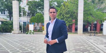 Στην Πτολεμαΐδα βρέθηκε ο υποψήφιος της Ελληνικής Λύσης Θωμάς Καλοκύρης