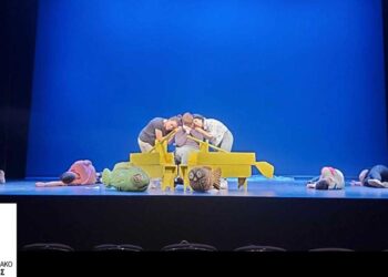 «Κίτρινο καγιάκ» Παράσταση από τα Α.Με.Α. των θεατρικών εργαστηρίων του ΔΗ.ΠΕ.ΘΕ. Κοζάνης