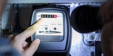 Μεσημεριανό γίνεται το νυχτερινό τιμολόγιο για να περιορισθούν οι περικοπές