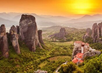 Ορειβατική Λέσχη Εορδαίας: Εξόρμηση στα Μετέωρα