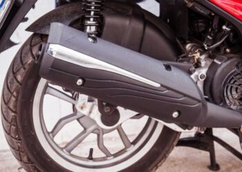 Διαμαρτυρία πολίτη: «Κόντρες και θορυβώδη παραβατικότητα από μηχανές στην έξοδο της Πτολεμαΐδας προς Κοζάνη»