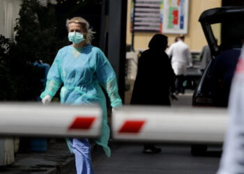 Υπό ασφυκτική πίεση οι διοικητές νοσοκομείων για να ελέγξουν τη φαρμακευτική δαπάνη