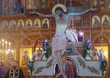 "Ω γλυκύ μου Έαρ !" Ο ΘΡΗΝΟΣ της Μεγάλης Παρασκευής, που χαρακτηρίζει την Αποκαθήλωση του Εσταυρωμένου και την περιφορά του Επιταφίου! (της Κούλας Πουλασιχίδου)