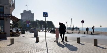 Οι τρίτεκνοι γίνονται... πολύτεκνοι: Άμεσα οι ανακοινώσεις - Τα προνόμια που αποκτούν