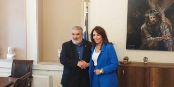 Η υποψήφια Ευρωβουλευτής Βούλα Πατουλίδου βρέθηκε στην Πτολεμαΐδα – Συνάντηση στο Δημαρχείο