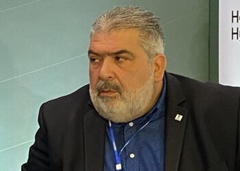 «Η αυτοδιοίκηση δεν υπογράφει λευκές επιταγές»- Σκληρή απάντηση Πλακεντά σε Σκυλακάκη για τις Τηλεθερμάνσεις