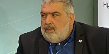 «Η αυτοδιοίκηση δεν υπογράφει λευκές επιταγές»- Σκληρή απάντηση Πλακεντά σε Σκυλακάκη για τις Τηλεθερμάνσεις