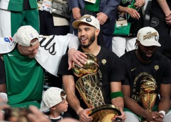 NBA: Πρωταθλητές οι Σέλτικς – Διέλυσαν τους Μάβερικς με 106-88 και επικράτησαν με 4-1 στη σειρά