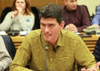 Ζ. Μάρας: «Ζητάνε συγνώμη οι αναρμόδιοι, ζουν σε virtual reality οι αρμόδιοι»- Κόλαφος ο πρώην Πρόεδρος του ΟΑΠΝ για τη λειτουργία της Αντιδημαρχίας Πολιτισμού- Αθλητισμού Κοζάνης