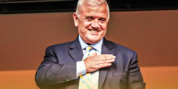 Δημήτρης Μελισσανίδης: "Έφτασε η ώρα να αποχωρήσω από την ΑΕΚ, παραδίδω τα ηνία στον Μάριο Ηλιόπουλο"