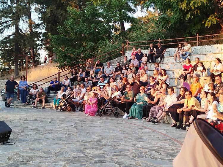 Δημοτικό Ωδείο Σερβίων: Μια βραδιά γεμάτη μουσική και συναισθήματα