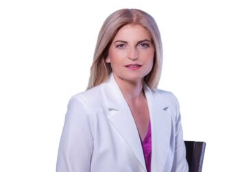 Η Ευρώπη σε σταυροδρόμι. Με ποια κριτήρια πηγαίνουμε στην κάλπη – Της Δώρας Αυγέρη Υποψήφιας Ευρωβουλευτή του ΣΥΡΙΖΑ-ΠΣ