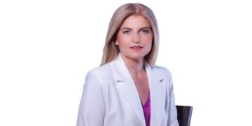 Η Ευρώπη σε σταυροδρόμι. Με ποια κριτήρια πηγαίνουμε στην κάλπη – Της Δώρας Αυγέρη Υποψήφιας Ευρωβουλευτή του ΣΥΡΙΖΑ-ΠΣ