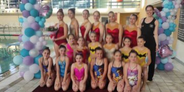 "Έκλεψαν" την παράσταση του Καλοκαιριού οι Αθλήτριες του Τμήματος Καλλιτεχνικής Κολύμβησης της Αθλητικής Κολυμβητικής Ακαδημίας ΔΕΛΦΙΝΙΑ Πτολεμαΐδας! (της Κούλας Πουλασιχίδου)