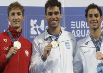 Ευρωπαϊκό κολύμβησης: Η στιγμή που για πρώτη φορά δύο Έλληνες ανεβαίνουν μαζί στο βάθρο