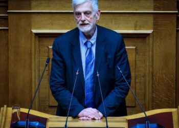 Γιάννης Λοβέρδος: Υπάρχουν «τενεκέδες» βουλευτές στην ΝΔ – Το 41% δημιούργησε αλαζονεία