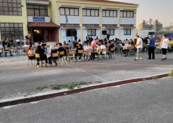 Γιορτή αποφοίτησης Γ' Τάξης Γυμνασίου Ανατολικού - Mια βραδιά με συγκίνηση και πολύ κέφι