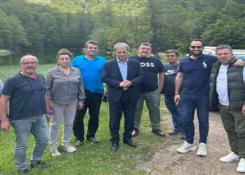 Σειρά Επισκέψεων του Περιφερειάρχη Δυτικής Μακεδονίας Γ. Αμανατίδη με  τον Αντιπεριφερειάρχη Καστοριάς στον Γράμμο