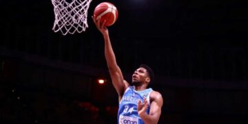 Η Εθνική διέλυσε τις Μπαχάμες με 102-75 στο τελευταίο φιλικό πριν το Προολυμπιακό - Επιστροφή Αντετοκούνμπο στη δράση - Δείτε βίντεο