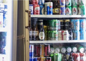 Ξαφνικό χαράτσι σε αναψυκτικά, γάλα, μπύρα αλλά και voucher επιστροφής