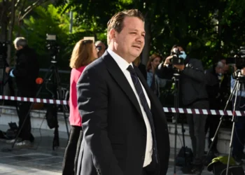 Απόστολος Λύτρας: Σερί πλειστηριασμών μετά τη μεζονέτα και για γραφεία στην Αθήνα