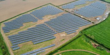 Με γοργούς ρυθμούς προχωρούν τα δύο μεγάλα φωτοβολταϊκά πάρκα ισχύος 1 GW στη Δυτική Μακεδονία από τη ΔΕΗ