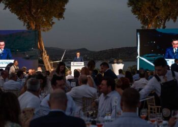 Με λαμπρότητα εορτάστηκε η Παγκόσμια Ημέρα Αιολικής Ενέργειας και απονεμήθηκαν τα βραβεία ΑΙΟΛΟΣ