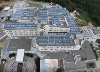 Μποδοσάκειο Νοσοκομείο: Τοποθετήθηκαν 62 κλιματιστικές μονάδες και λειτουργεί κλιματιζόμενος χώρος στο αμφιθέατρο για το κοινό