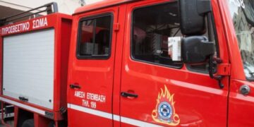 Παρανάλωμα του πυρός έγινε φορτηγό στην Εγνατία Οδό, στο ύψος των διοδίων της Σιάτιστας