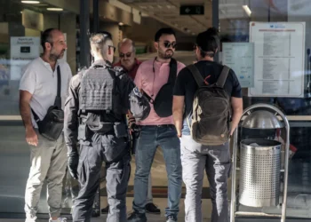 Πειραιάς: Ένας νεκρός κι ένας βαριά τραυματίας σε ανταλλαγή πυροβολισμών