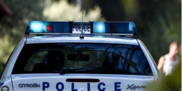 Πυροβολούσε στον αέρα με την καραμπίνα του σε περιοχή της Φλώρινας – Τελικά συνελήφθη από την αστυνομία