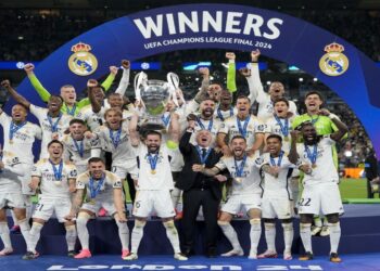 Ντόρτμουντ – Ρεάλ 0-2: Η Βασίλισσα της Ευρώπης δεν έχει αντίπαλο στους τελικούς και σήκωσε το 15ο απέναντι στους εξαιρετικούς Βεστφαλούς