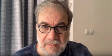 Συγκλονιστικός ο Δημήτρης Σταρόβας σε βίντεο που έκανε ένα μήνα μετά το εγκεφαλικό: "Δεν πρέπει να κρυβόμαστε"