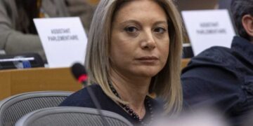 Τέμπη: Υποτροφία από το ΔΙΠΑΕ στη μνήμη της κόρης της Μαρίας Καρυστιανού